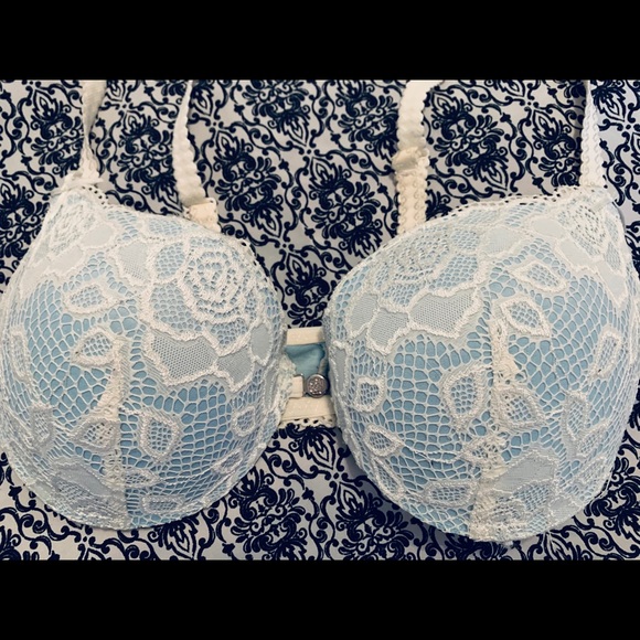 Sexy baby blue bra💙 - Picture 2 of 7